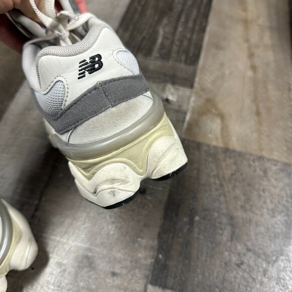 New Balance 9060 Men’s Grey Sneakers U9060GY – Size 5.5 - Picture 6 of 16